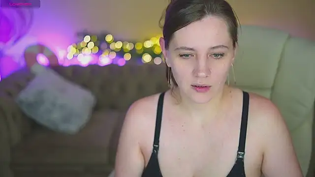 ValeryMurr online show from December 2025 08:28:02 PM