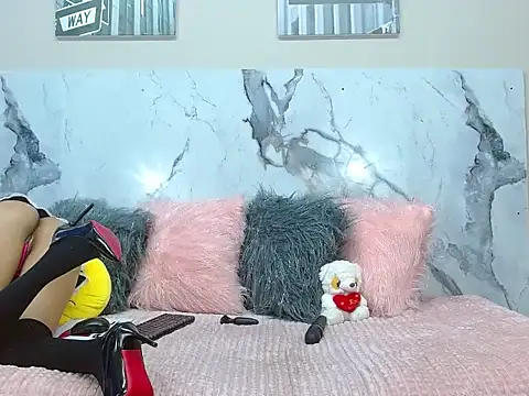 adajonnes online show from April 2026 03:51:01 PM