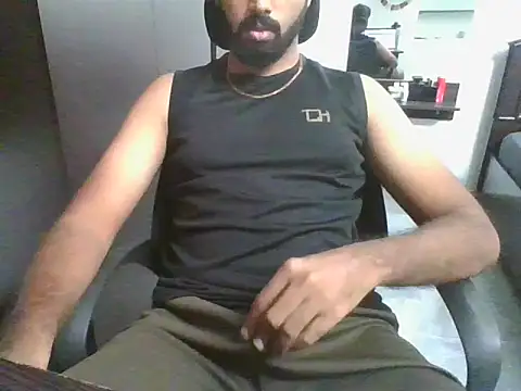 Snapshot of lovelyakash69 chatting on June 2026 05:20:02 AM lovelyakash69 online show from June 2026 05:20:02 AM