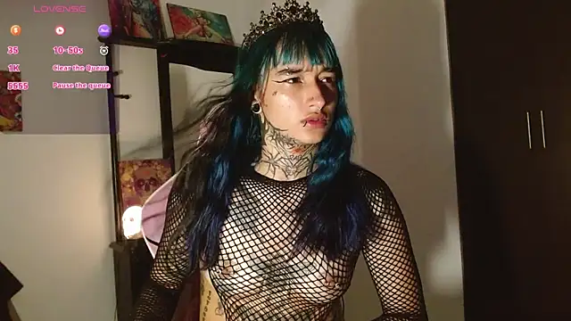 SharaRoss1 online show from September 2025 09:15:01 PM