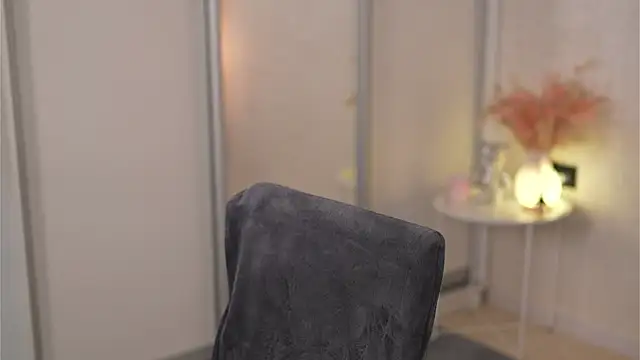 Snapshot of Cyberheart_ chatting on November 2025 04:07:02 PM Cyberheart online show from November 2025 04:07:02 PM