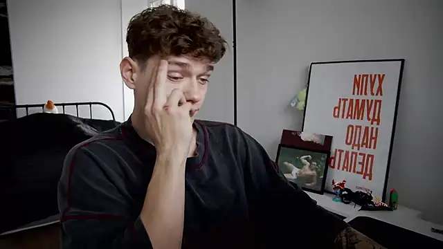 DanyDavis online show from September 2025 07:32:02 AM