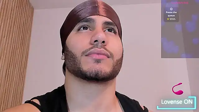 ibraiimm online show from October 2025 07:44:02 PM