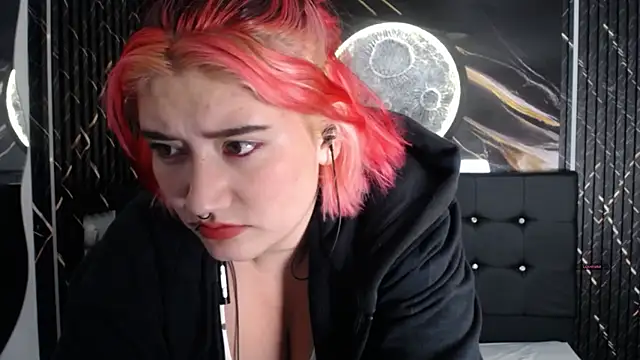 Snapshot of Cerecitaa02_ chatting on July 2026 12:11:02 PM Cerecitaa02 online show from July 2026 12:11:02 PM