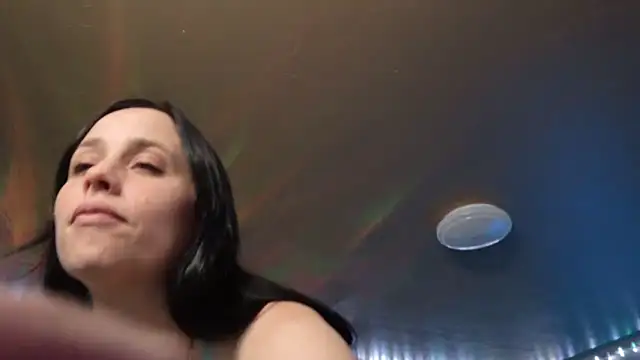 mavismable online show from December 2025 04:07:01 AM