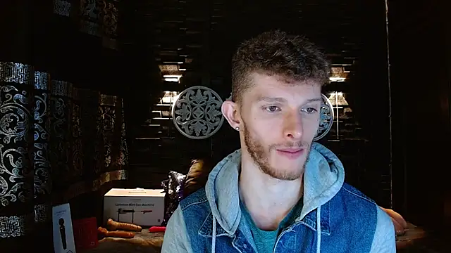 Snapshot of andrewxbi chatting on November 2025 11:31:01 AM andrewxbi online show from November 2025 11:31:01 AM