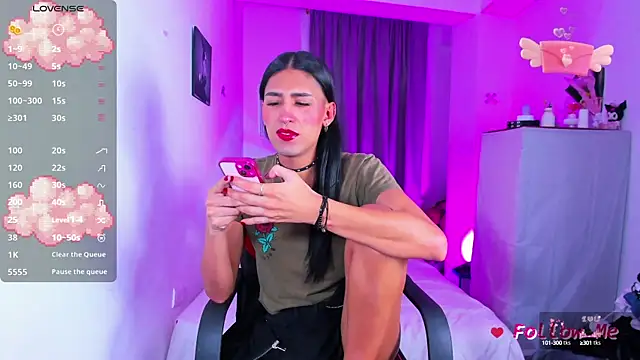 SkylerBennet online show from September 2025 03:50:01 AM