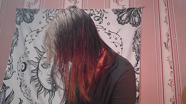 Thighswithspikes online show from September 2025 08:36:02 AM