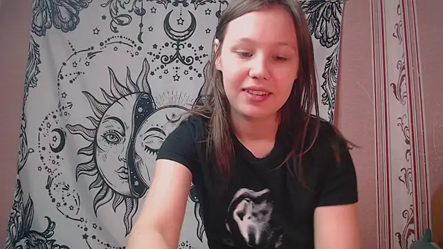 Thighswithspikes online show from September 2025 09:13:02 AM