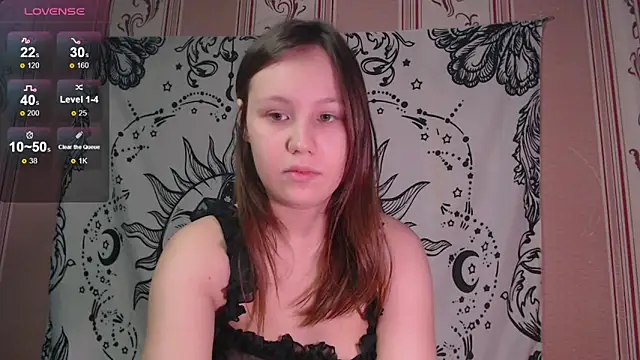 Thighswithspikes online show from November 2025 10:14:01 AM