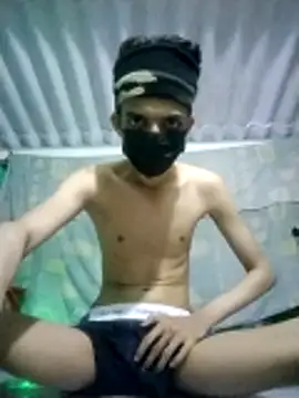 HannanKhan25 online show from March 2026 07:31:02 PM