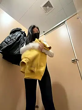 AiBanana online show from January 2026 01:38:01 PM