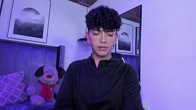 Niick Twink online show from September 2025 07:50:02 PM