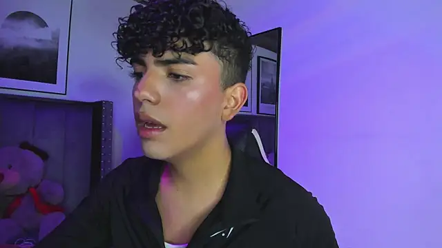 Niick Twink online show from October 2025 07:25:02 PM