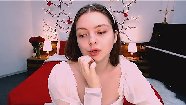 marshmallowee online show from November 2025 01:22:02 PM