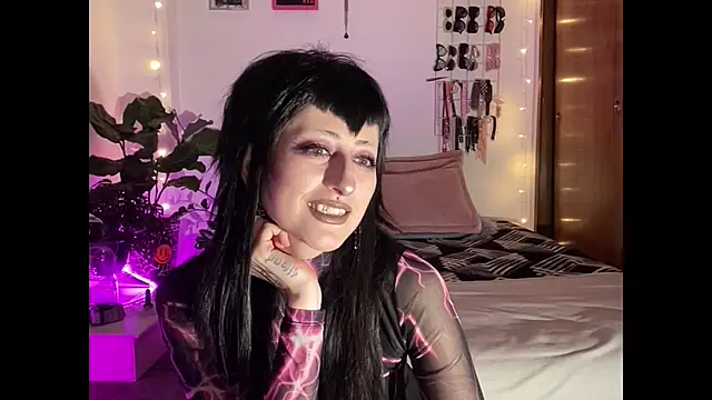 ELENA UMBRA online show from January 2026 11:20:02 PM