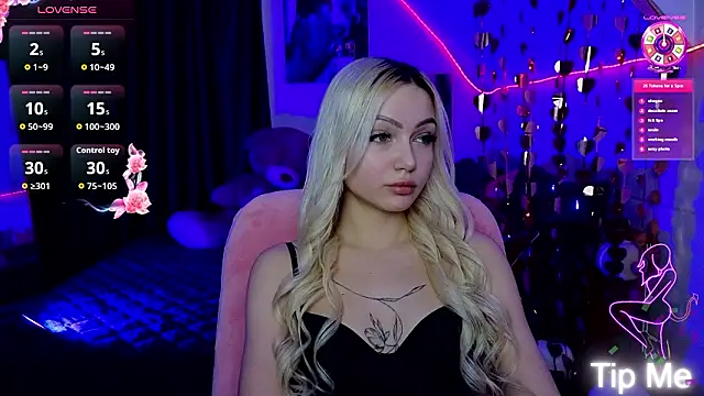 LinaLirian online show from March 2026 04:01:02 PM