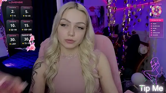 LinaLirian online show from April 2026 10:10:01 AM