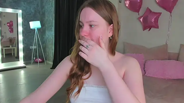 Snapshot of Candy_Cansew chatting on May 2026 01:03:01 AM Candy Cansew online show from May 2026 01:03:01 AM