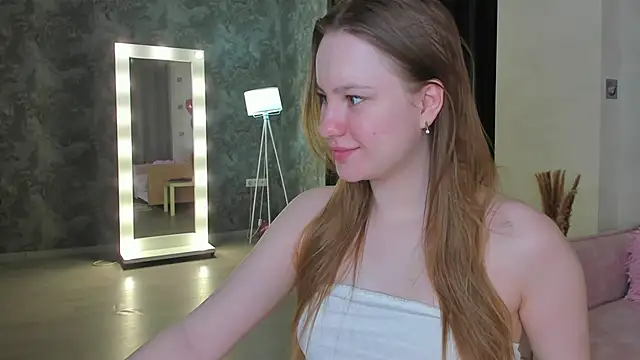 Snapshot of Candy_Cansew chatting on May 2026 01:03:01 AM Candy Cansew online show from May 2026 01:03:01 AM
