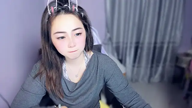 yuki3366 online show from November 2025 01:17:02 PM