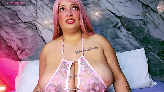 Snapshot of Alicee_stone_ chatting on September 2025 08:45:01 PM Alicee stone  online show from September 2025 08:45:01 PM