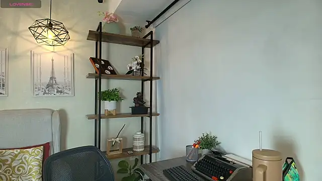  Victoria Collins online show from March 2026 11:43:02 AM