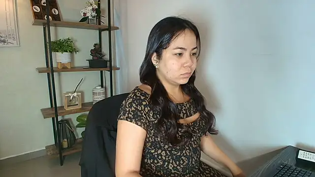  Victoria Collins online show from March 2026 11:10:01 AM