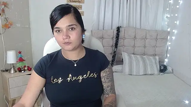 mia traveluxe online show from January 2026 03:55:01 AM