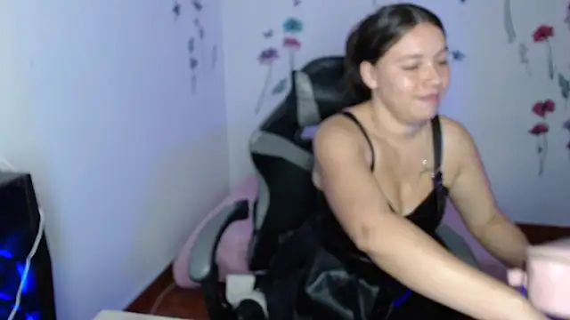 Snapshot of mariaana__222 chatting on February 2026 04:46:02 AM mariaana 222 online show from February 2026 04:46:02 AM