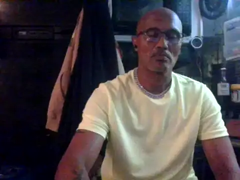 badboy2u2025 online show from May 2026 11:42:01 PM