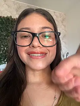 Snapshot of kate_rabittsex chatting on February 2025 12:47:02 PM kate rabittsex online show from February 2025 12:47:02 PM