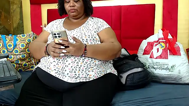 Exoticbigmandy online show from April 2026 08:20:02 PM