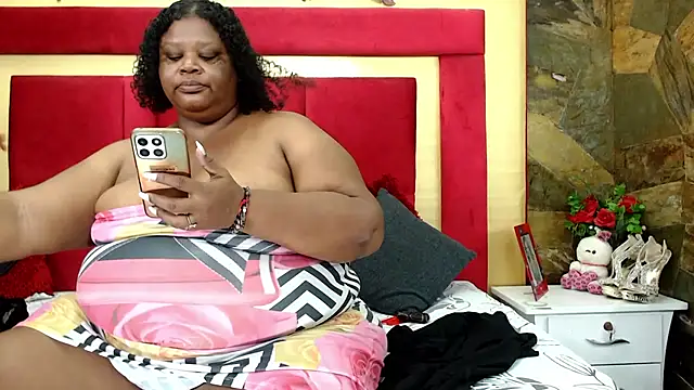 Exoticbigmandy online show from April 2026 03:17:02 PM