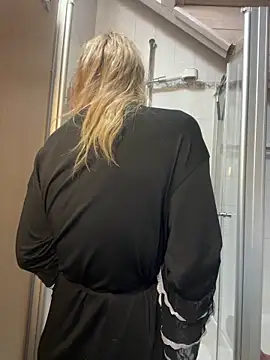 LucyLingerie78 online show from December 2025 09:00:02 PM