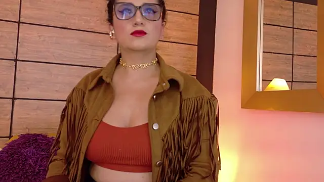 Dakota Rainbow22 online show from April 2026 06:19:02 PM