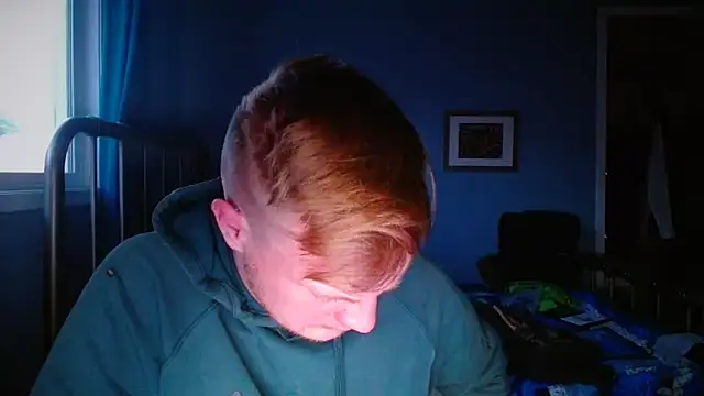 lustylyndon online show from February 2026 03:05:01 PM