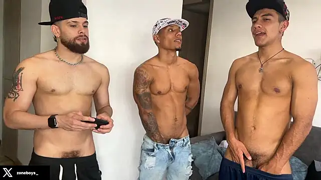 Snapshot of zoneboys chatting on June 2026 10:37:01 PM zoneboys online show from June 2026 10:37:01 PM