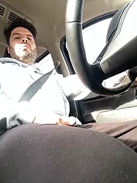 uto857 online show from November 2025 12:49:01 PM