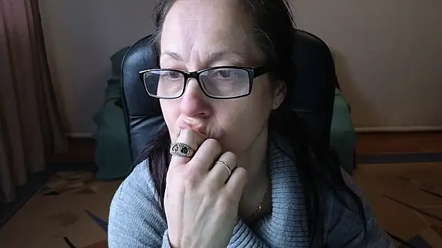 Ronda Roni online show from January 2026 06:51:02 AM