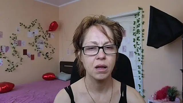 Snapshot of Ronda_Roni chatting on April 2026 09:03:02 AM Ronda Roni online show from April 2026 09:03:02 AM