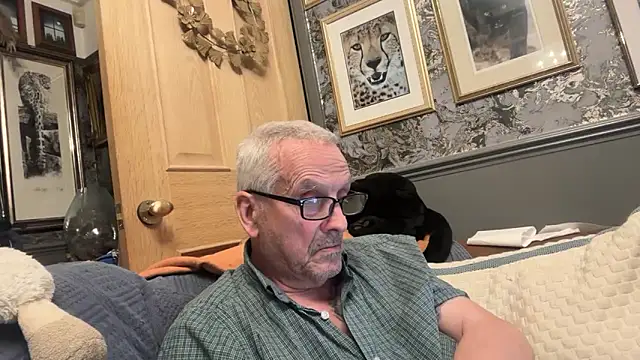 poggles online show from April 2026 09:46:01 PM