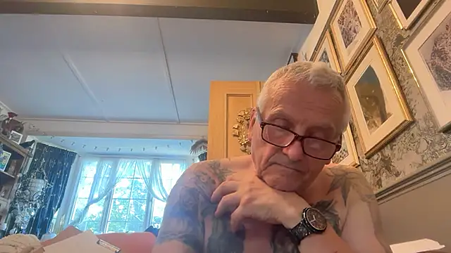 poggles online show from July 2026 03:03:02 PM