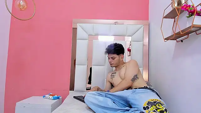 Snapshot of erickandnatasha_69 chatting on February 2026 11:21:01 AM erickandnatasha 69 online show from February 2026 11:21:01 AM