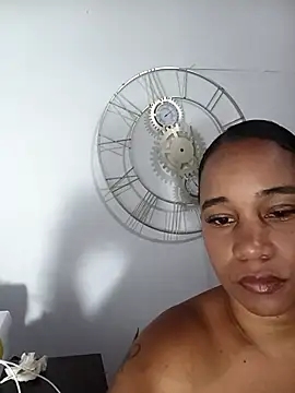 Snapshot of EbonyHorrny chatting on May 2026 01:38:01 PM EbonyHorrny online show from May 2026 01:38:01 PM