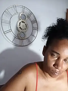 Snapshot of EbonyHorrny chatting on May 2026 11:33:02 PM EbonyHorrny online show from May 2026 11:33:02 PM