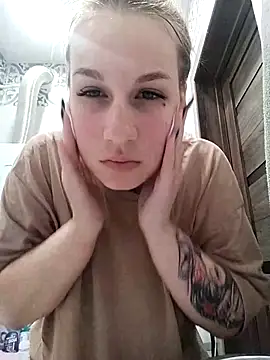 Snapshot of HoneyNelly chatting on October 2025 07:55:01 PM HoneyNelly online show from October 2025 07:55:01 PM