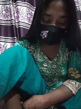 Snapshot of Rubaiya1 chatting on June 2026 08:11:01 PM Rubaiya1 online show from June 2026 08:11:01 PM