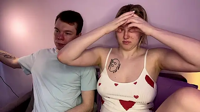 julielourens online show from February 2026 07:59:02 AM