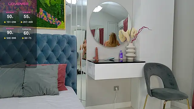 SiennaPierce online show from October 2025 04:24:01 AM